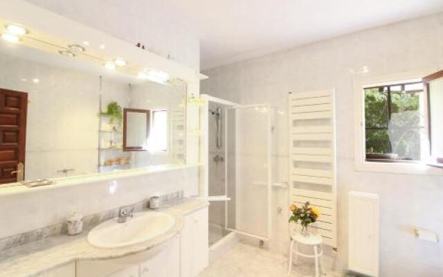 Villa Camelias 38