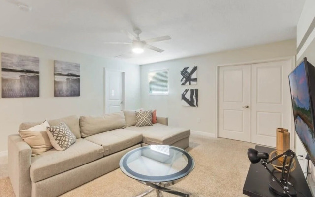 1562 OL - 8BR Tranquil Escape