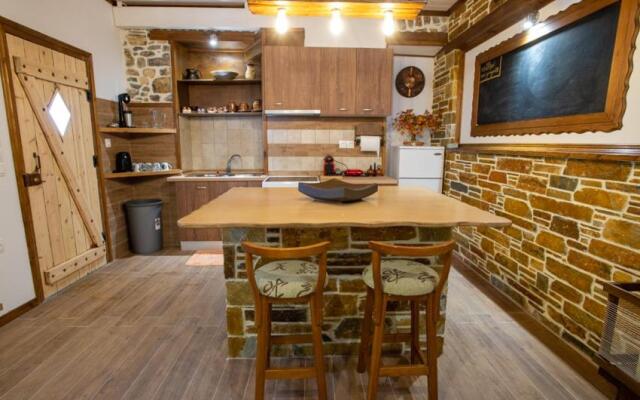 The Backyard Fisherman's House