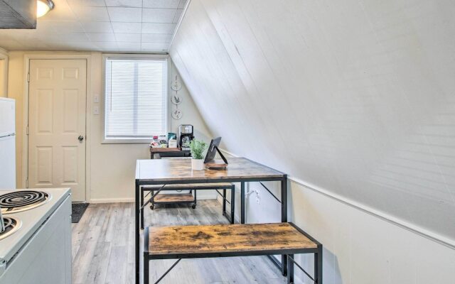 Charming Evanston A-frame: Dog Friendly!