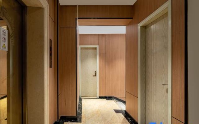 Pebble Motel (Shanghai Fuxing Middle Road)