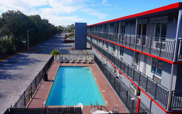 Travelodge by Wyndham Orlando / Heart of International Drive