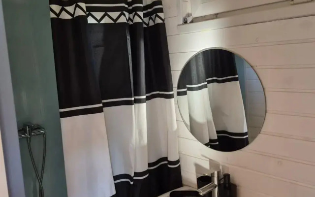 Бунгало с видом на реку