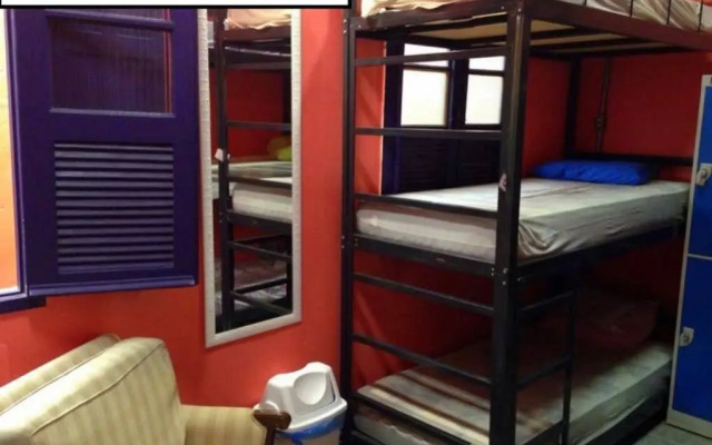 Samba Green Hostel