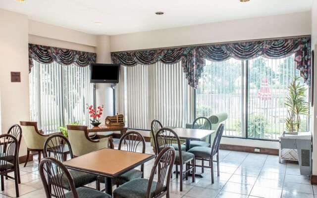 Quality Inn Marianna