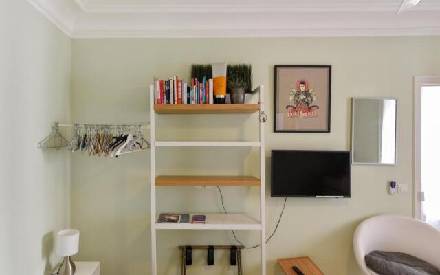 Welkeys - Crozatier Apartment