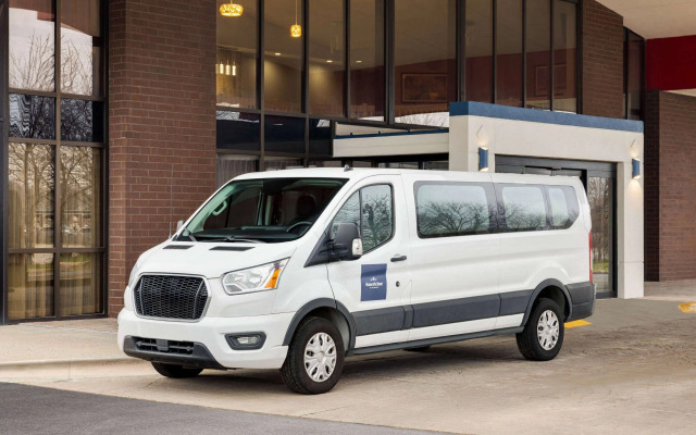 AmericInn by Wyndham Grand Rapids Airport North