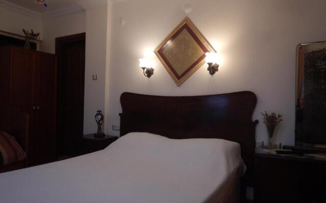 Uzum Hotel
