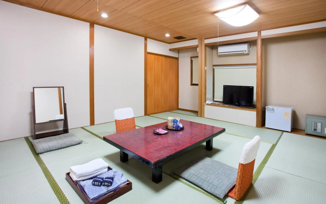Tsuruya Ryokan