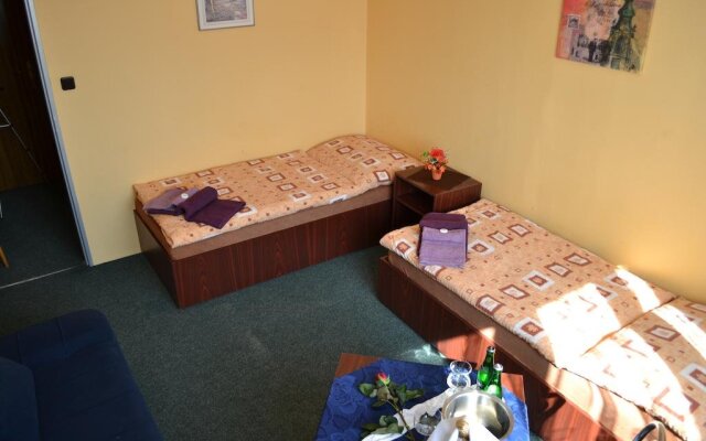 Hotel Apeyron