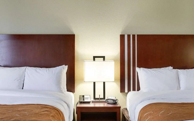 Comfort Suites