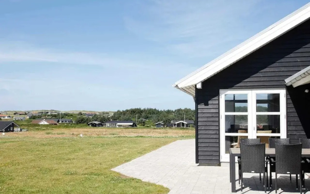 8 Person Holiday Home in Lokken-by Traum