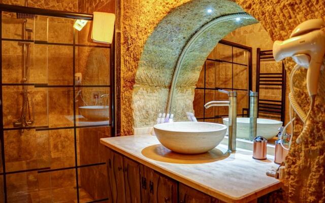 Dionysos Cave Cappadocia Hotel