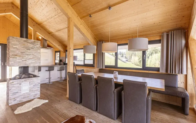 Amazing Chalet With Finnish Sauna