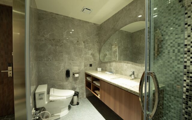 JingIn Hotel