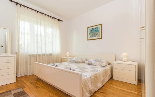 Holiday House Damir - Apartment 1