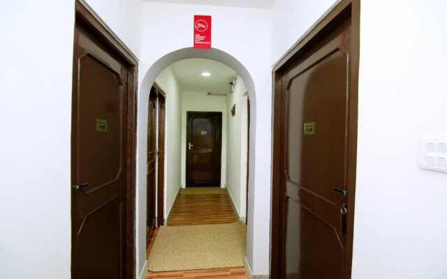 OYO 11474 Gangaur Regency Boutique Hotel