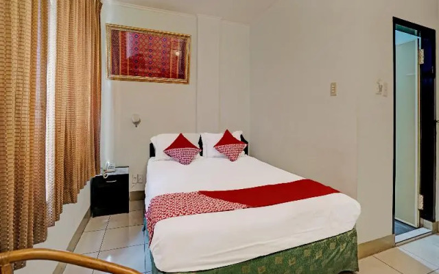 Oyo 91805 Hotel Wisma Bari