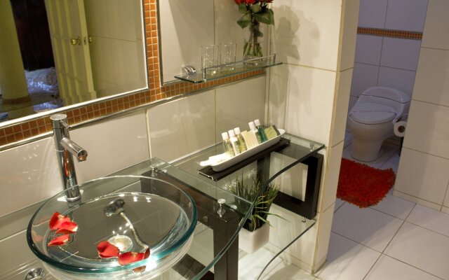 Buganvillas Hotel Suites & Spa