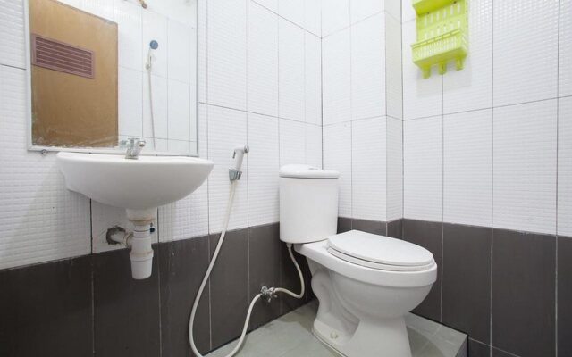 RedDoorz Syariah near DBL Arena 2