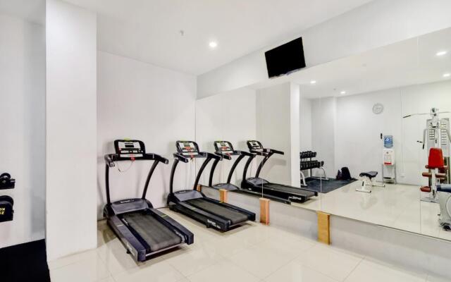 OYO Flagship 3837 Tamansari Mahogany