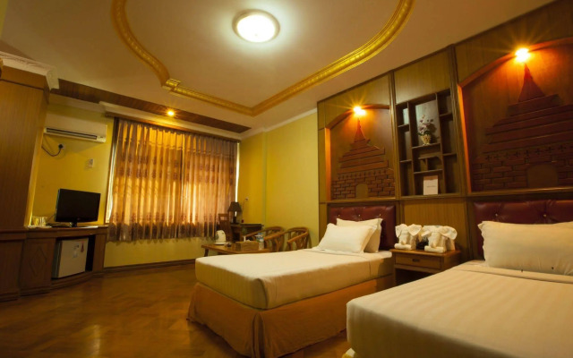 Hotel Queen Mandalay