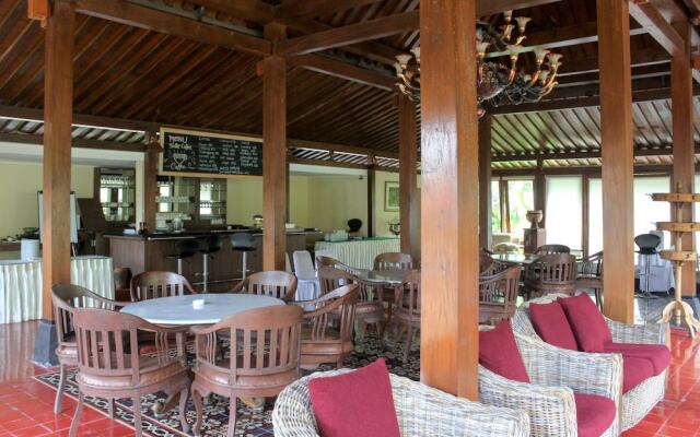 Airy Premier Sleman Raya Merapi Golf Cangkringan Yogyakarta