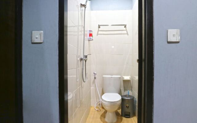 Raja Rani Hostel