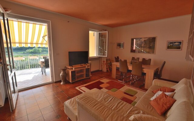 Apartment Quarole With Pool