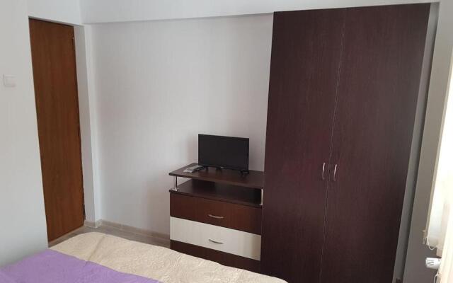 Apartament Mioritza 2A