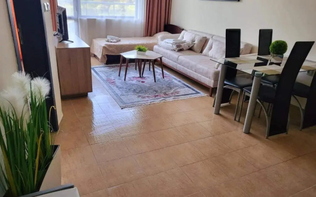 Golden Maria Apartment Yalta Complex