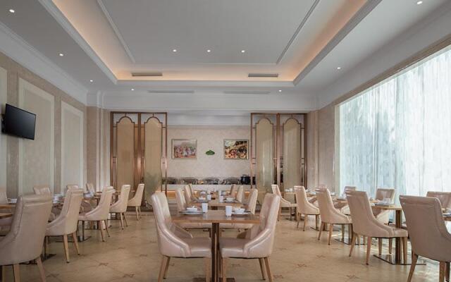 Vienna Classic Hotel Zhangzhou Longchi Center