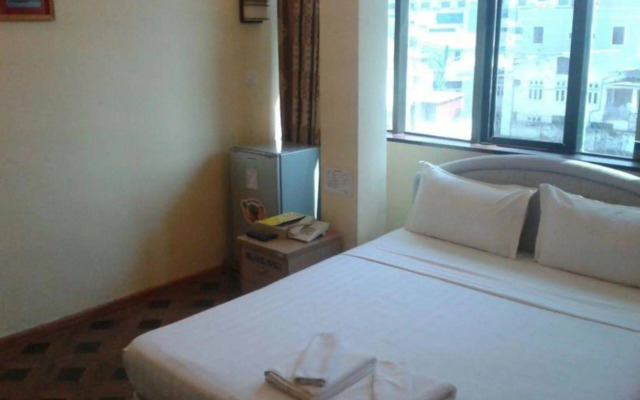New Golden Forward Hotel