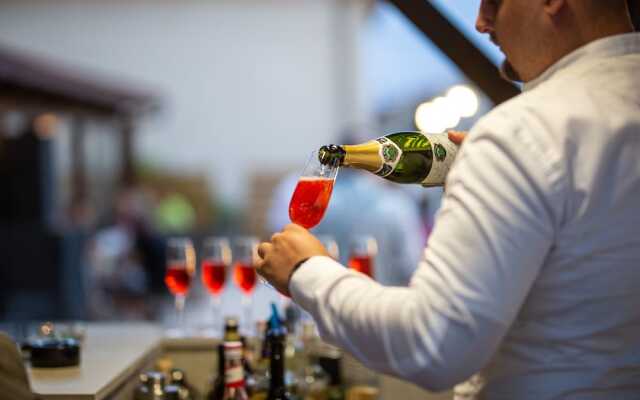 Meliores Rooms & Restaurant