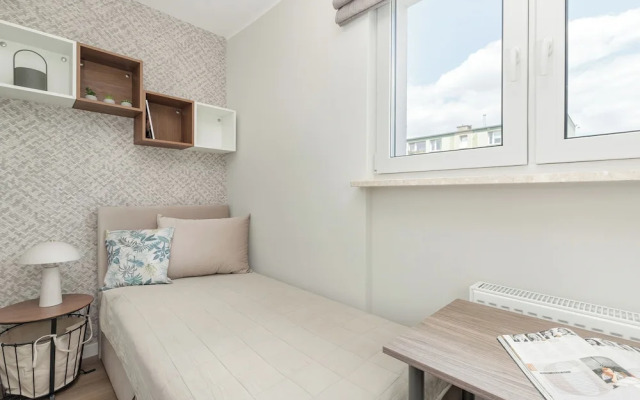 Gdańsk Beachside Apartment by Renters