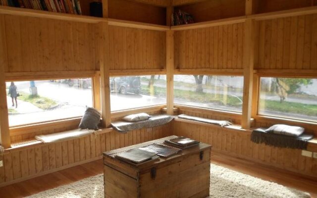 Hostel Keoken