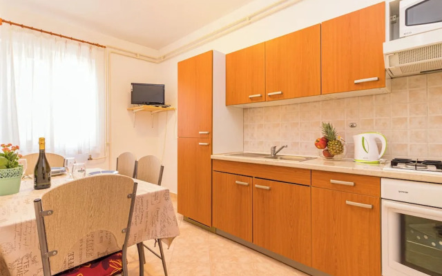 Holiday House Damir - Apartment 2