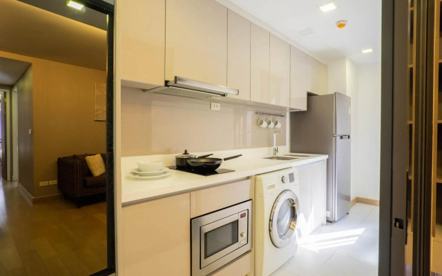 Dazzle Residence