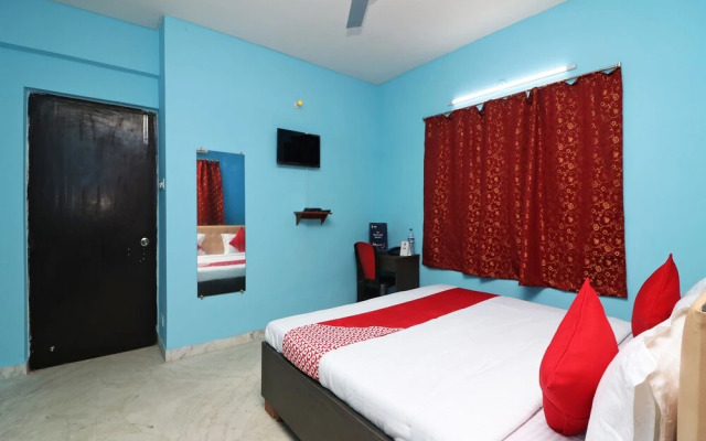 OYO 7111 Fanindra Guest House