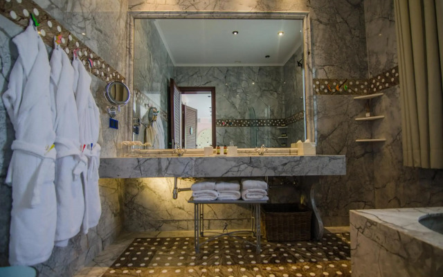 Agalia Luxury Suites