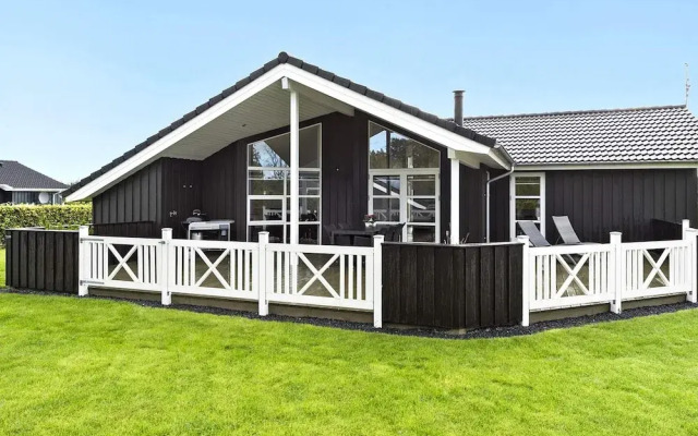 Luxury Retreat in Oster Hurup-by Traum
