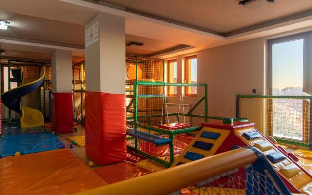 Premier 1 - Milmari Resort