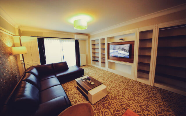 My Suit Residence