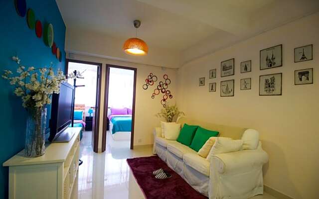 WC Downtown 3-bedroom Apartment MTR Downstairs 14C