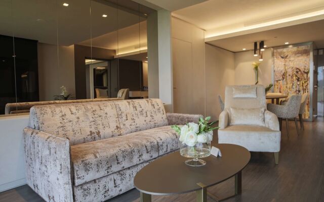 The Legacy Luxury hotel Algiers Hydra