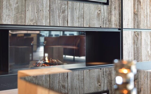 R hotel experiences