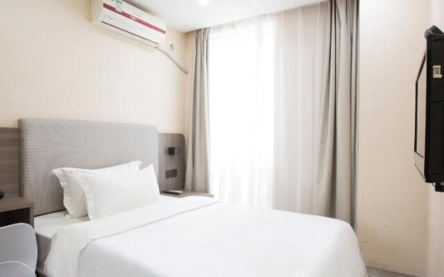 Hong Wei Yi Jia Beijing Niu Jie Hotel