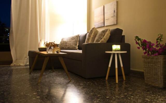 Nea Makri Beach Apartment