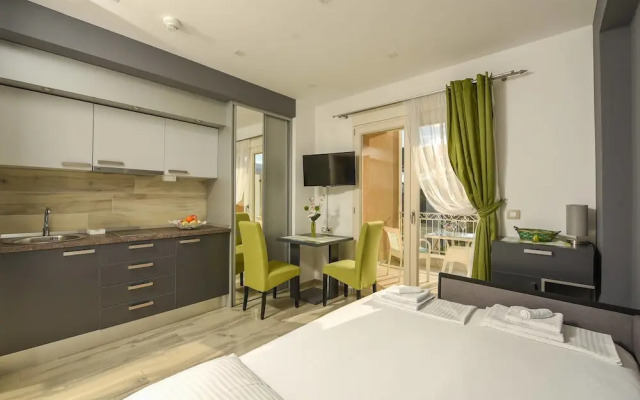 Sea Point I