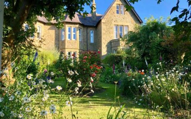 Stone Guard Guest House